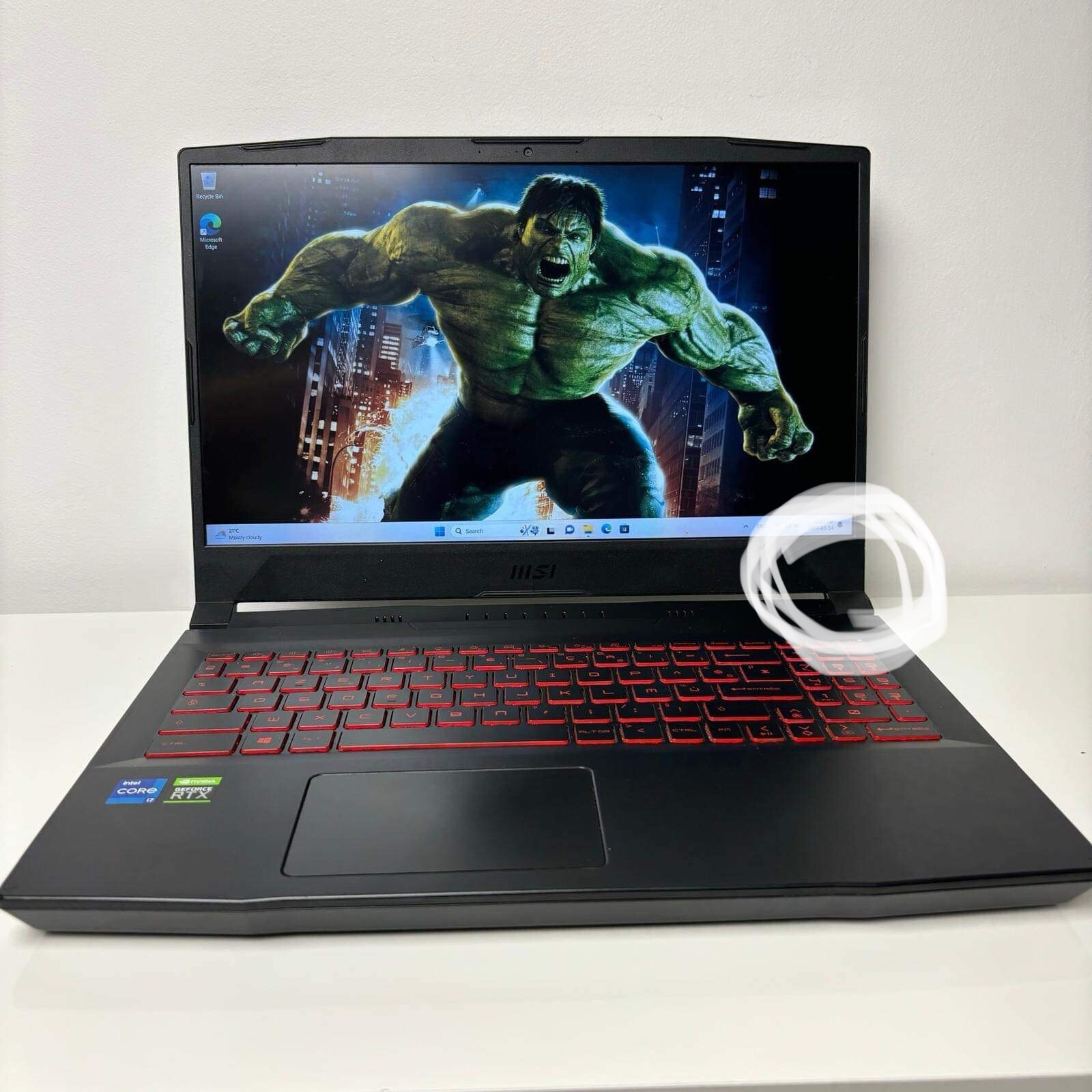 MSI Katana GF66 11UC-235CA 15.6″ Laptop
