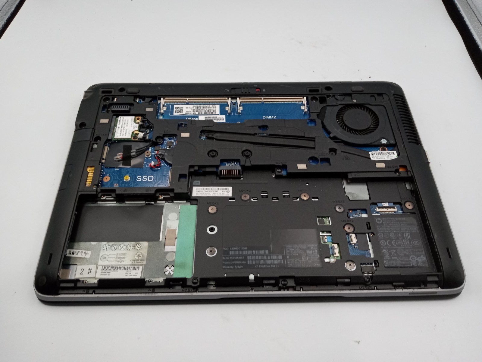 HP EliteBook 840 14″ Laptop Intel Core i3 4th Gen – FAN ERROR / LIQUID DMG -RR