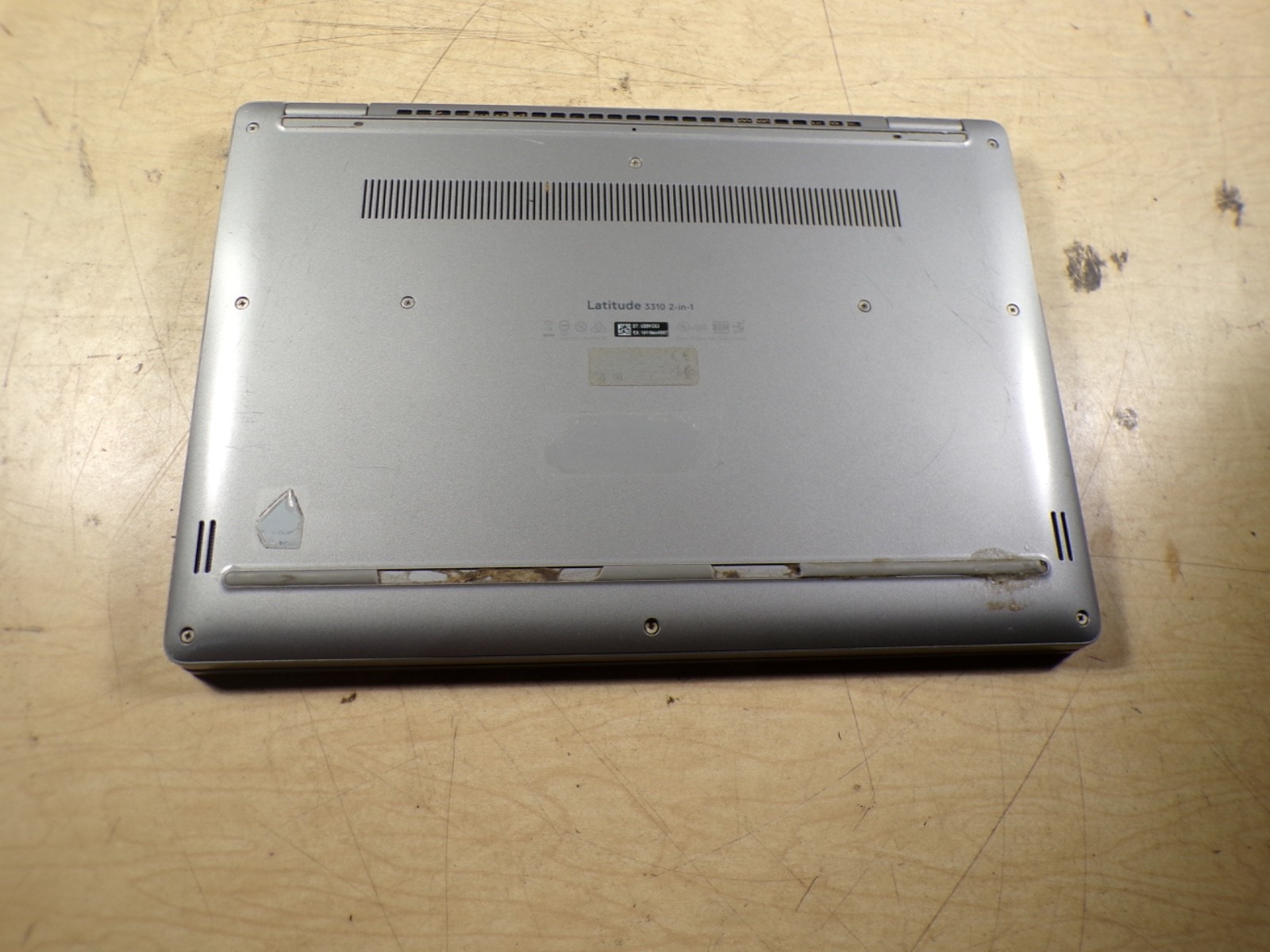 DELL INSPIRION 7386 INTEL CORE I7-8565U 1.80GHZ 16GB RAM **NO HD/ NO CADDIE