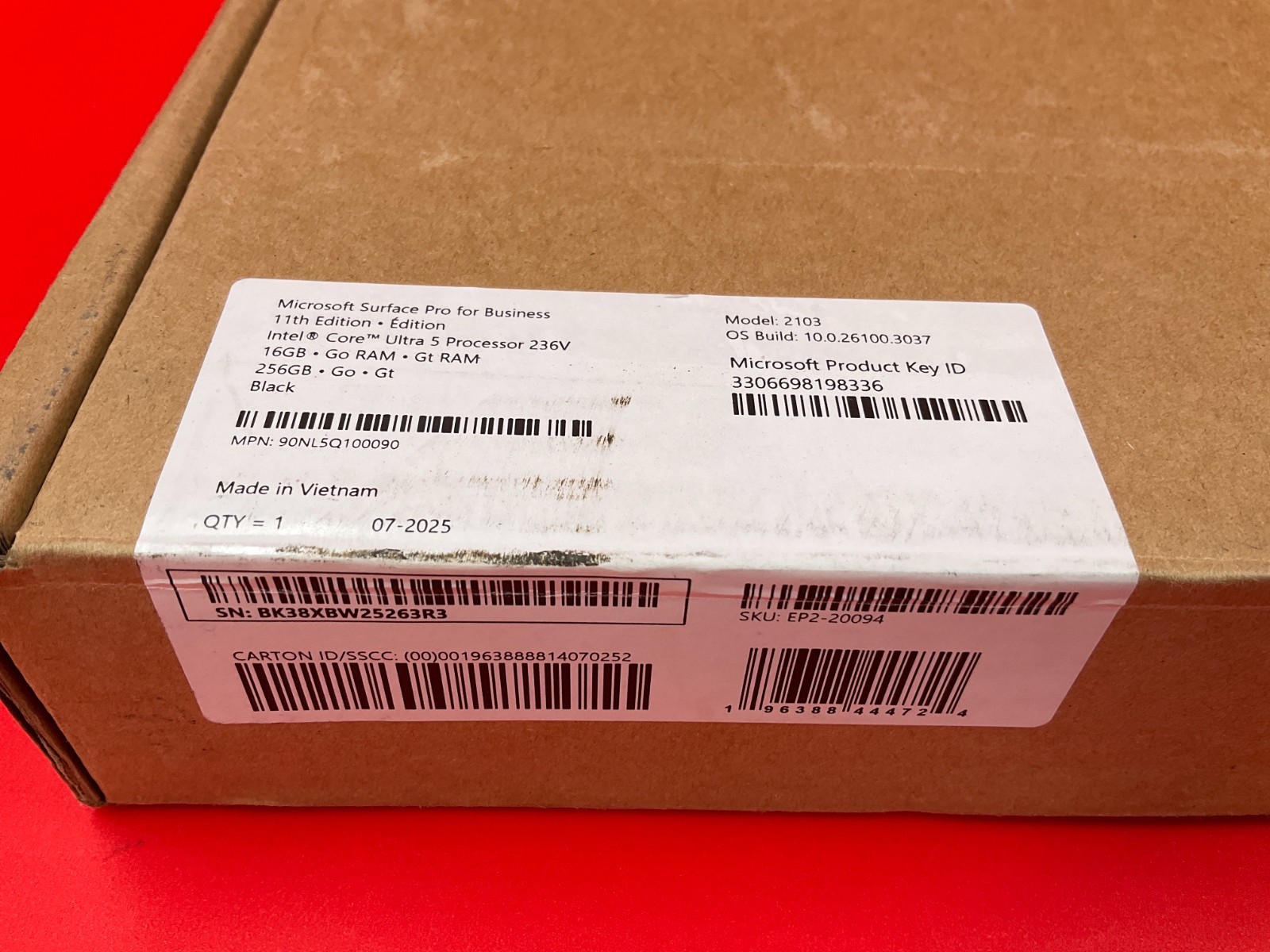 Microsoft Surface Pro 11 U5-236V 16GB 256GB BT5.4 WiFi7 13T W11P Black EP2-20094