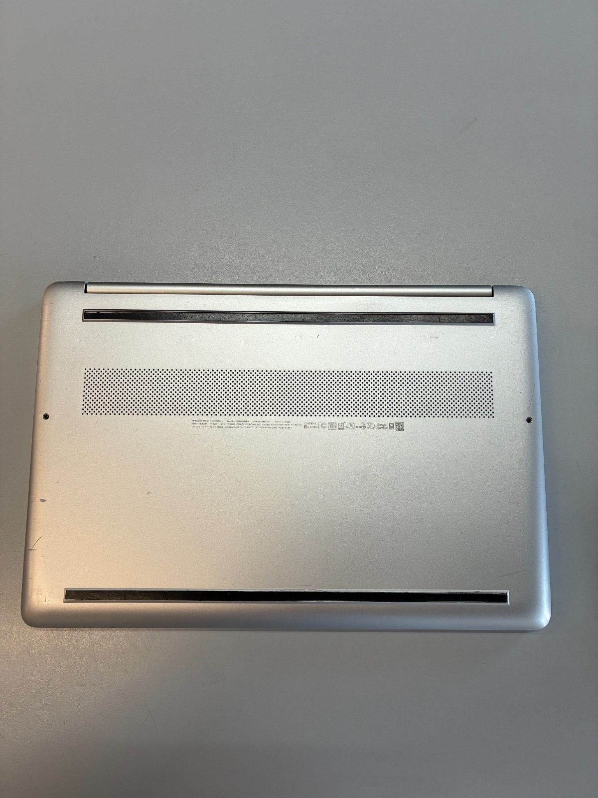 HP 15-dy2095wm: 15.6″ / i5-1135G7 / RAM 16Gb / SSD 256Gb / Win 11