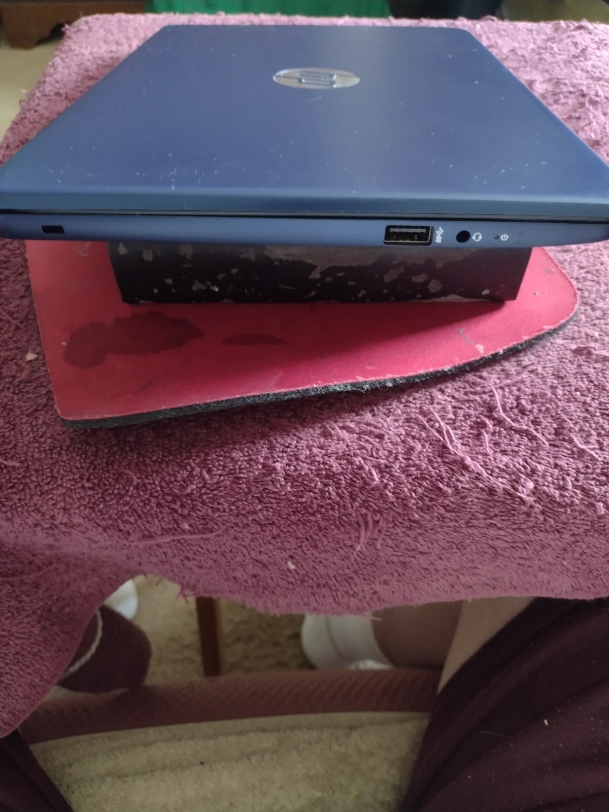 HP 11-ak1010nr Stream Laptop 11.6″ 32GB x5-E8000 1.1GHz 4GB DARK BLUE LINUX MINT