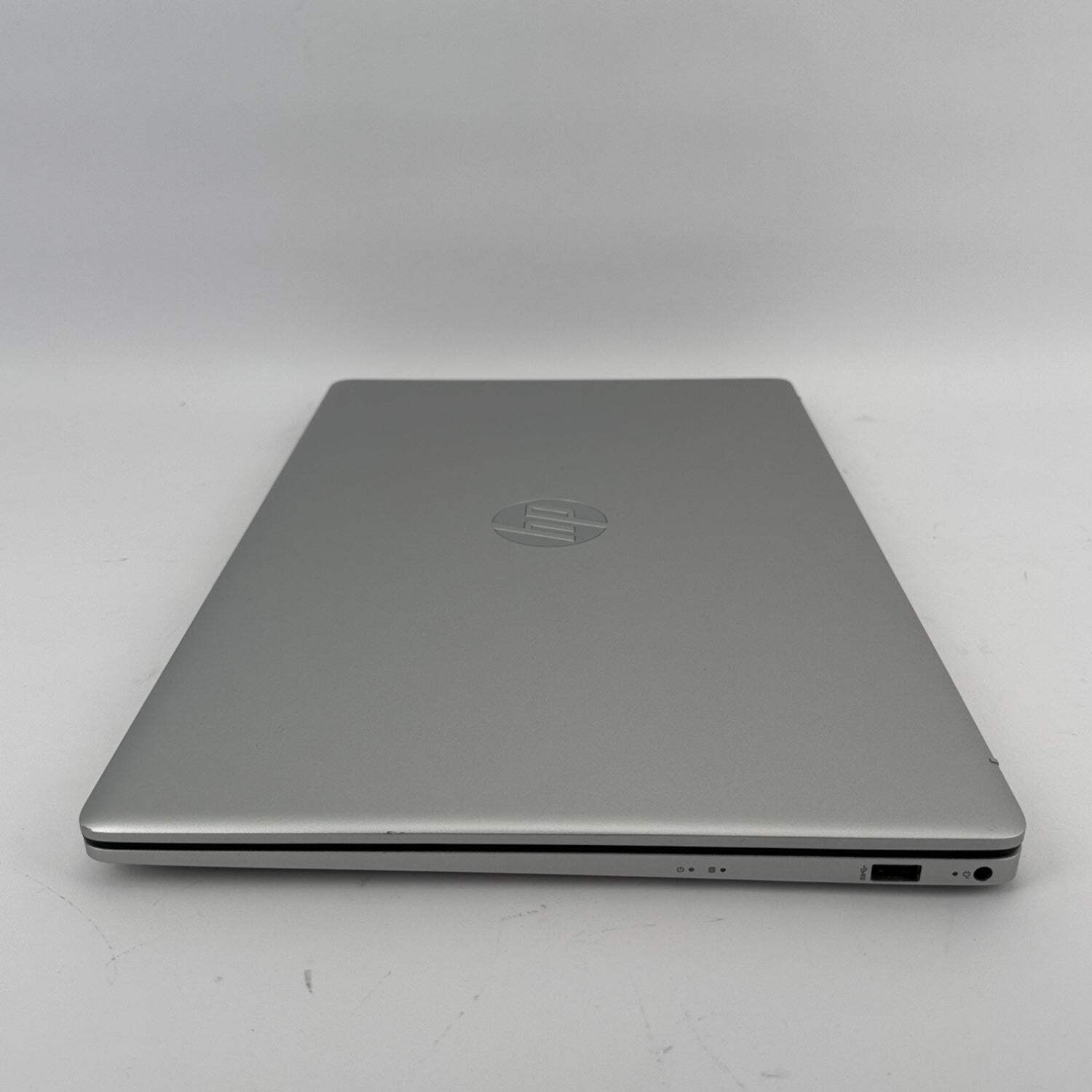 HP 17-cn4xxx Core 5 120U 14 512GB