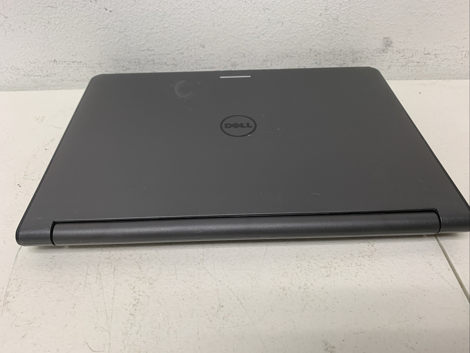 Dell Latitude 3150, Pentium N3540,4GBRAM,500gb Hdd Wind 10 Home
