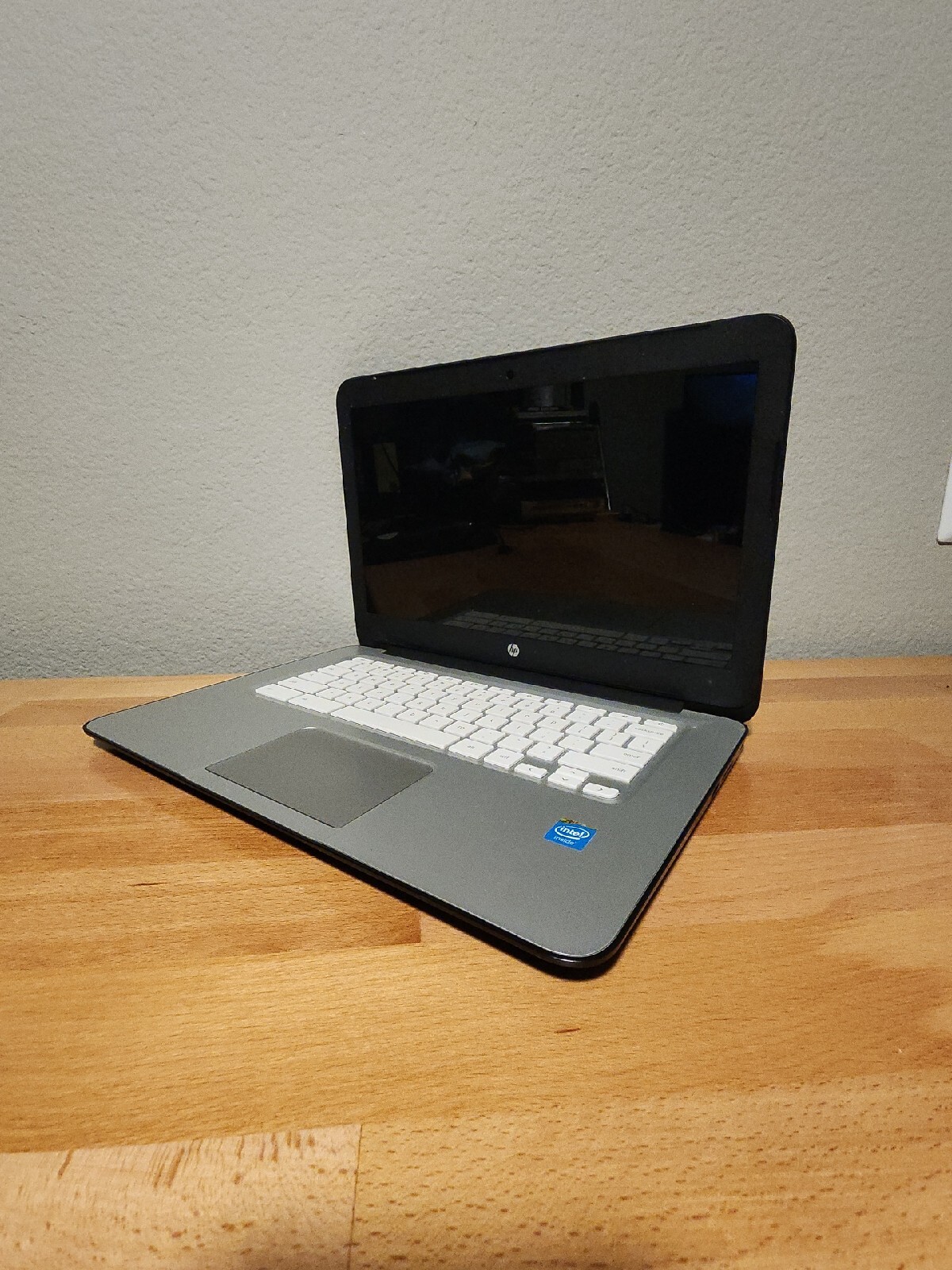 HP Chromebook 14-SMB Parts Only Laptop Celeron 2955U 1.4GHz 4GB 16GB SEE NOTES