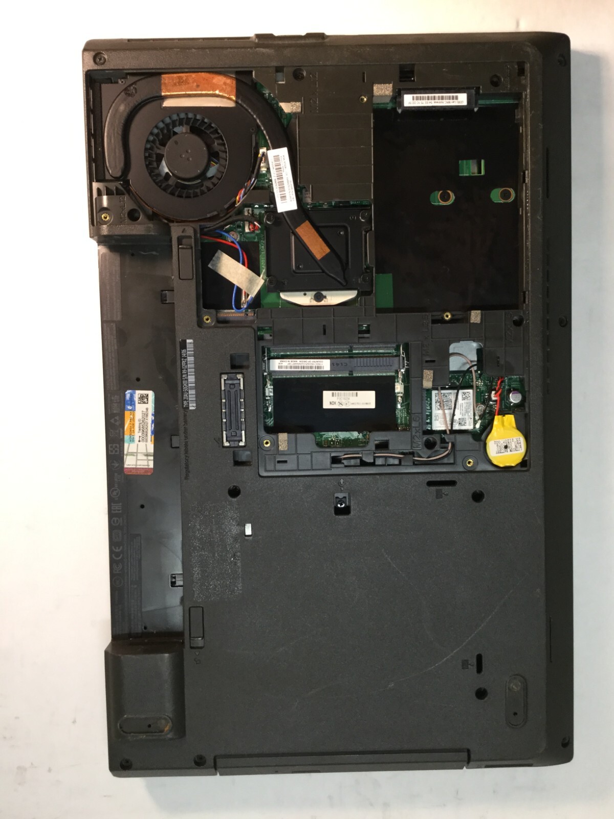 Lenovo ThinkPad L540 15″ Laptop Intel Core i5 4th Gen. – POWERS/ BAD DISPLAY- MZ
