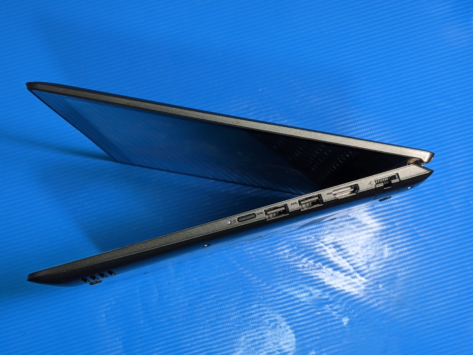Lenovo IdeaPad Flex 4-1480 14″FHD TOUCH i7-7500U 2.7GHz 8GB 256GB SSD W11H +PwAd