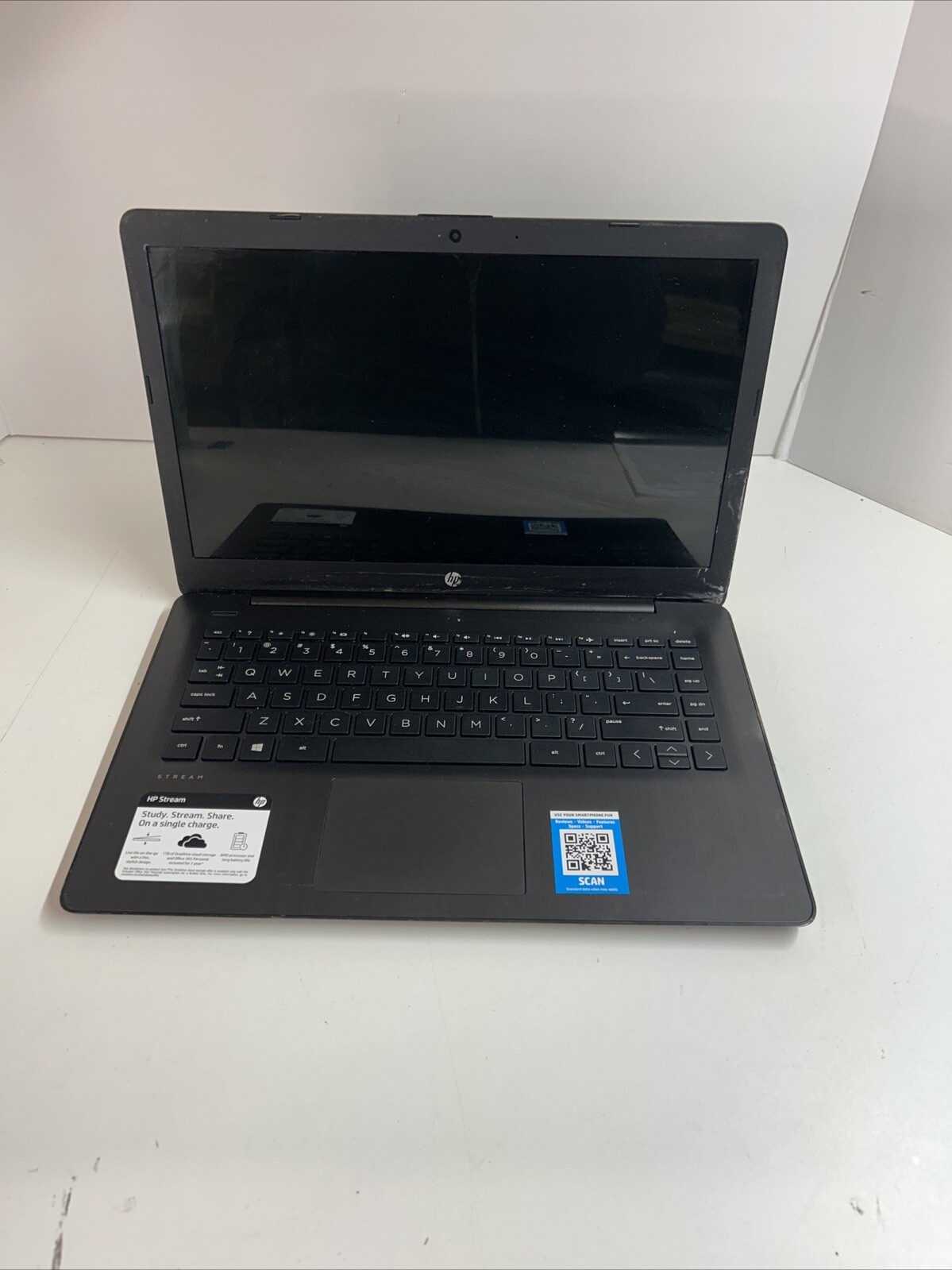 HP Stream 14″ Win10Pro, 32GB/64GB emmc , 4 GB Ram A4 9120e