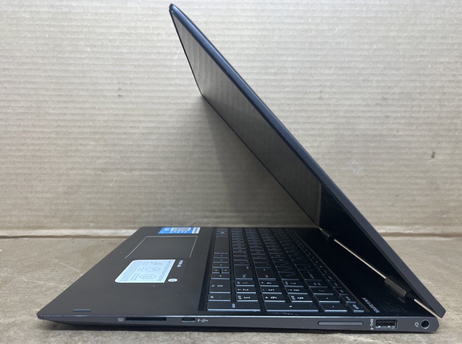 HP Envy x360 m Convertible, AMD Ryzen 5 @2.00GHz, 8GB RAM, 240GB SSD, W11P*READ*
