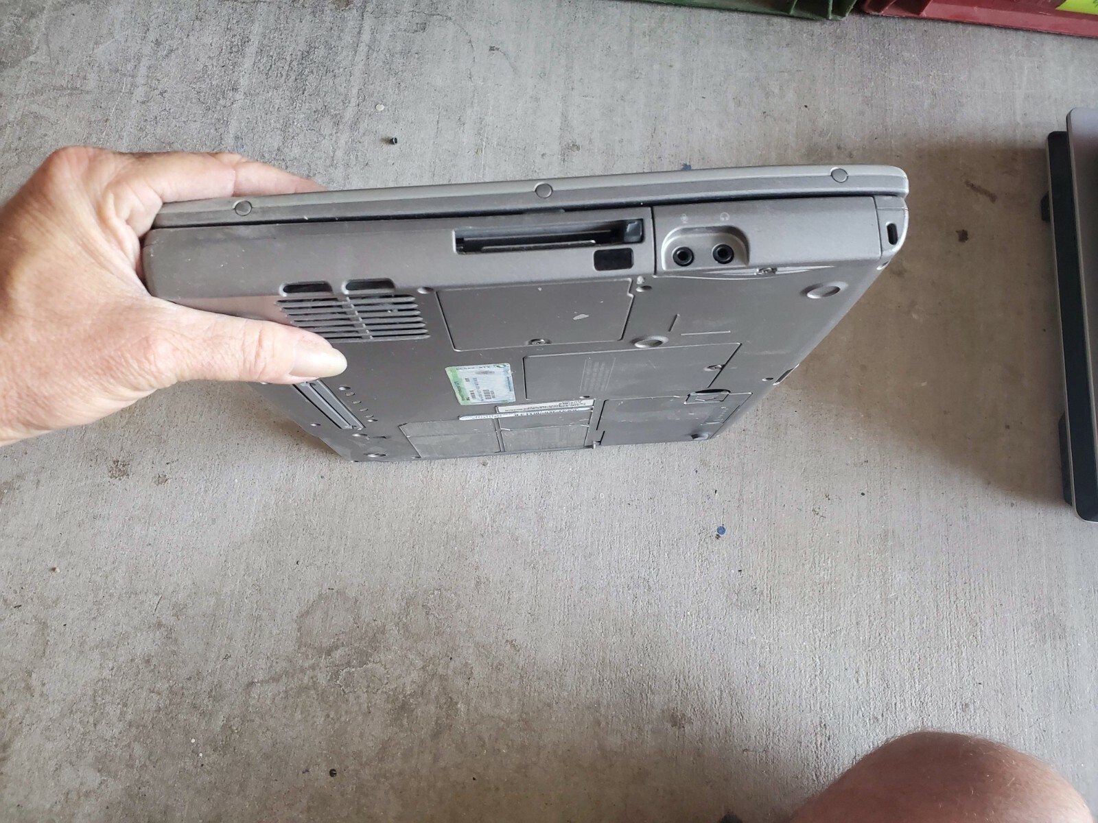 Dell Inspiron 600M PP05L Laptop for Parts or Repair