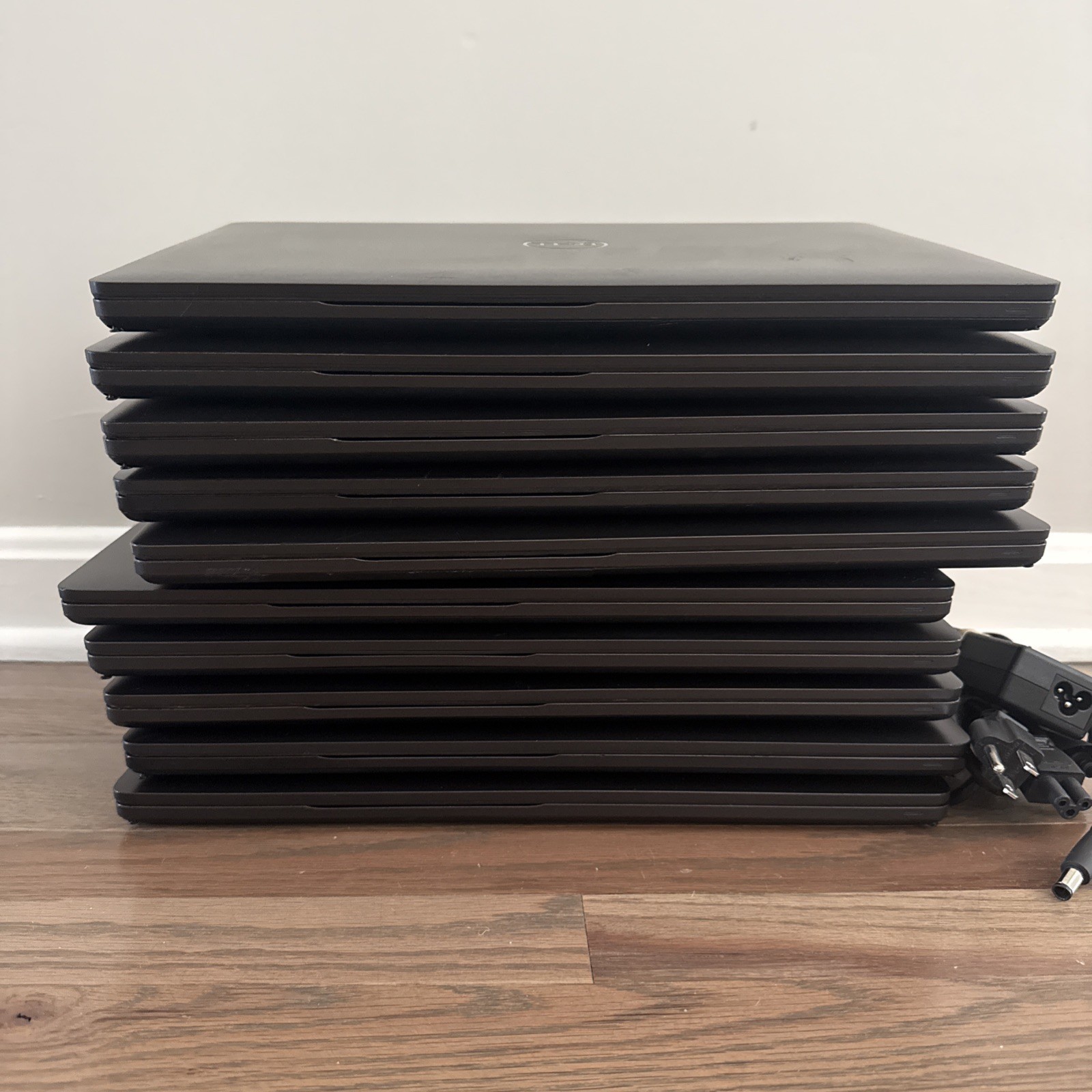 LOT OF 10 Dell Latitude 5500 Laptop i5-8365u 8gb Ram Good Condition NO SSD