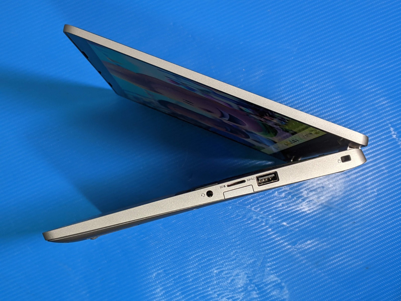 Dell Latitude 5310 2n1 13.3″ FHD TOUCH i7-10 vPRO 1.8GHz 32GB 512GB SSD W11P +PA