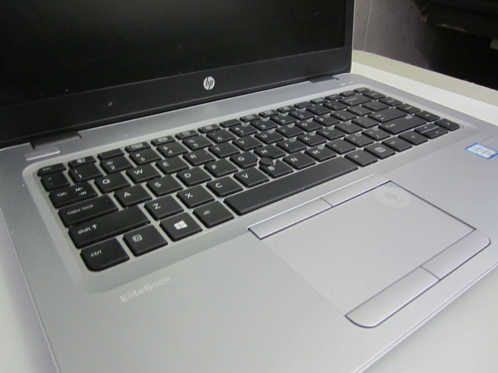 HP EliteBook 840 G3 14″ Laptop i5-6200U 8GB 240GB M2SSD BAD BTRY NO OS + AC