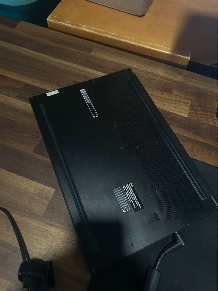 MSI GS66 Stealth 11UE Laptop 15.6″ 240Hz, I7-11800H, 16GB RAM, RTX 3060, 1TB SSD