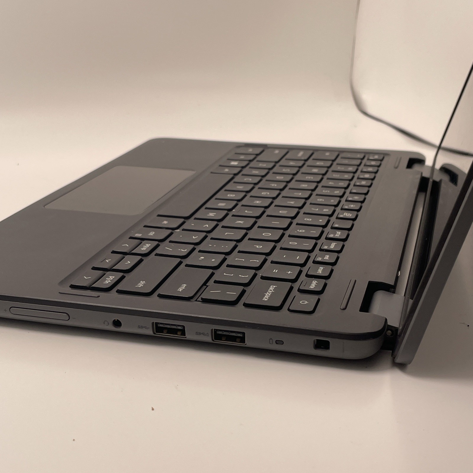 360• Dell Latitude 3120 11″ Laptop Pentium Sliver N6000 8GB RAM 128GB Win 10Pro