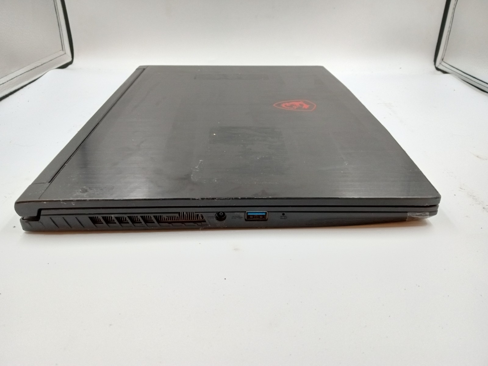 MSI Thin GF63 12UCX 15.6″ Intel i5-12450H Nvidia RTX 2050 – FOR PARTS – READ!