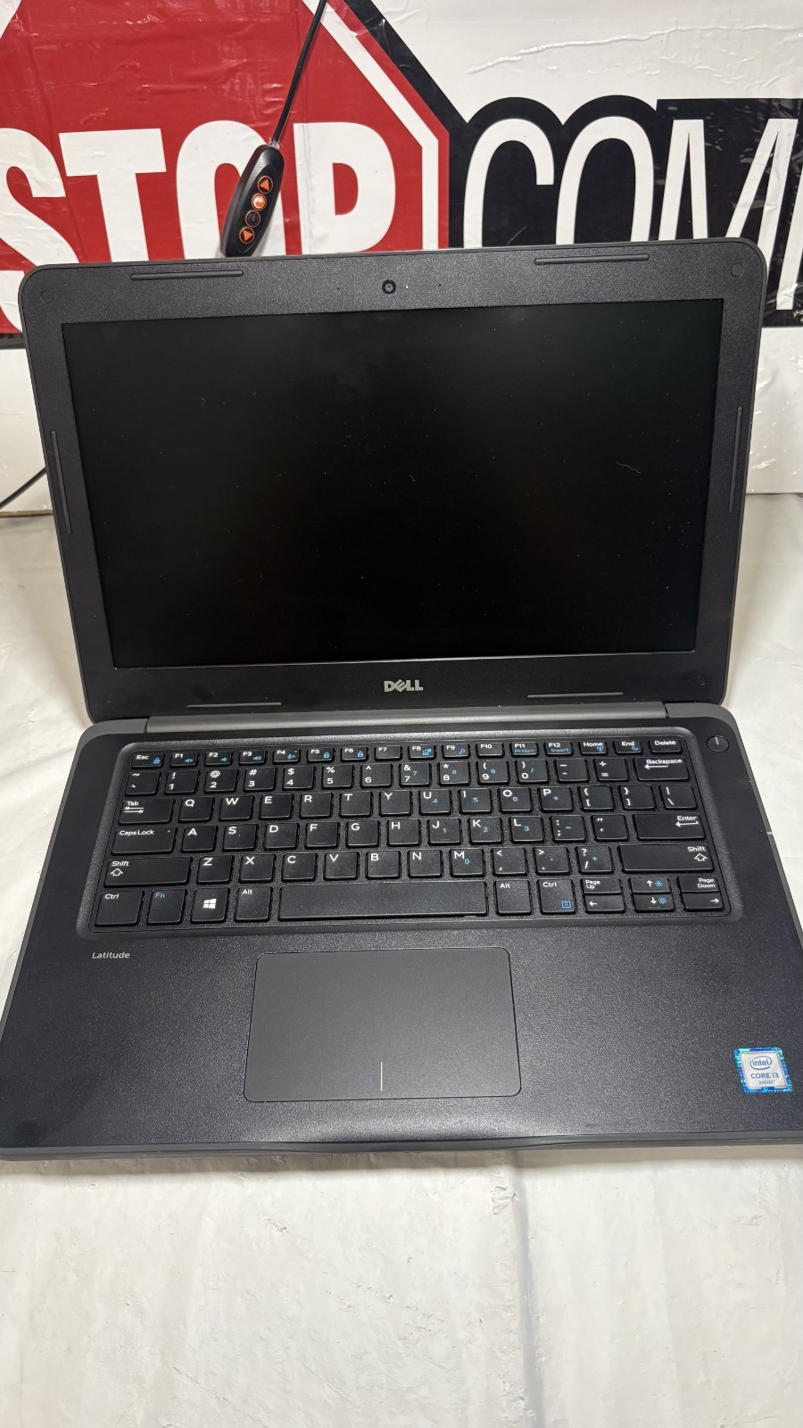 Dell Latitude 3380 i5-7200U 8GB 256GB SSD Laptop — For Parts