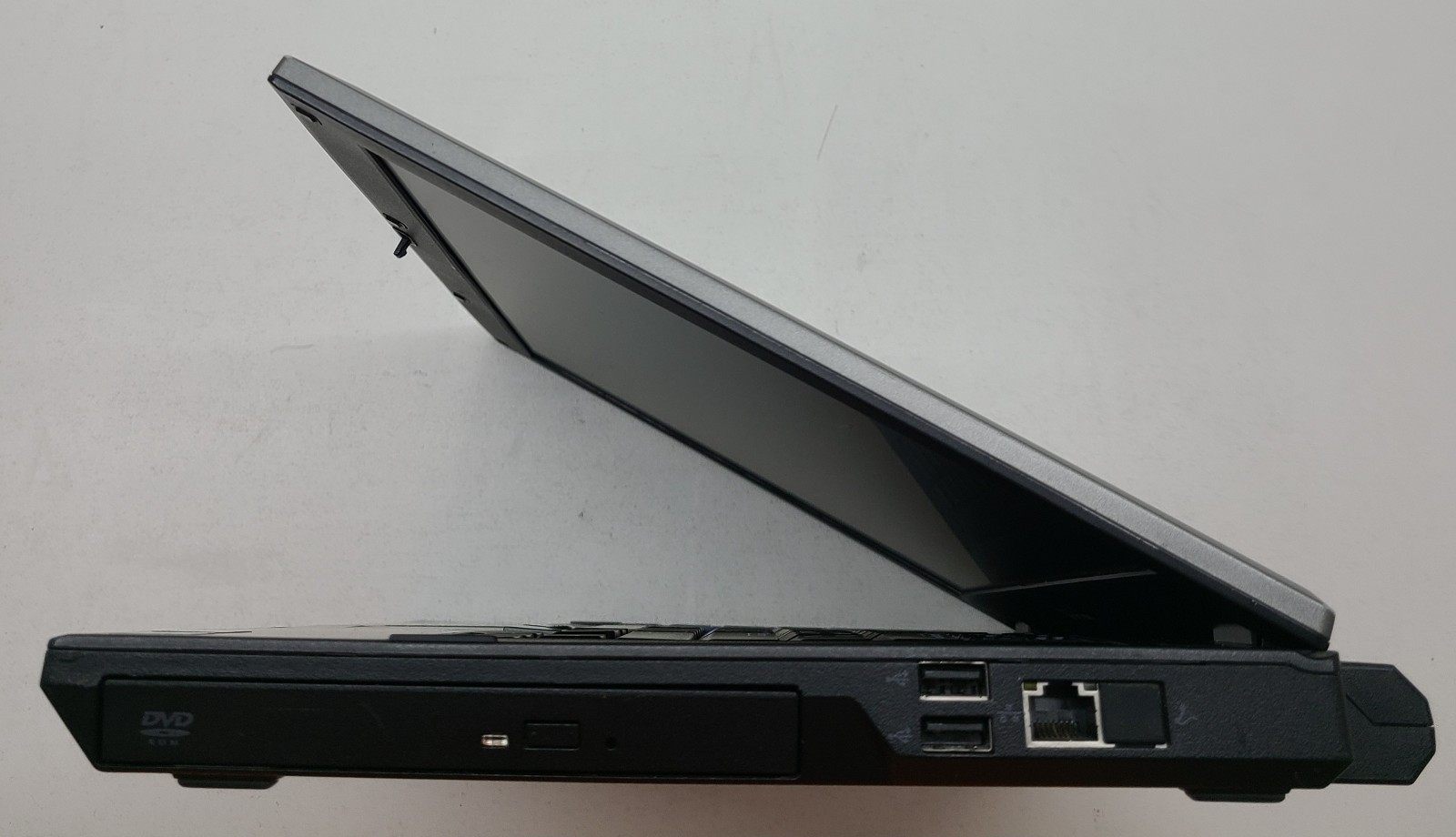 Dell Latitude E5410 Laptop Intel i7 M640 4GB Ram NO HD/OS (FL)