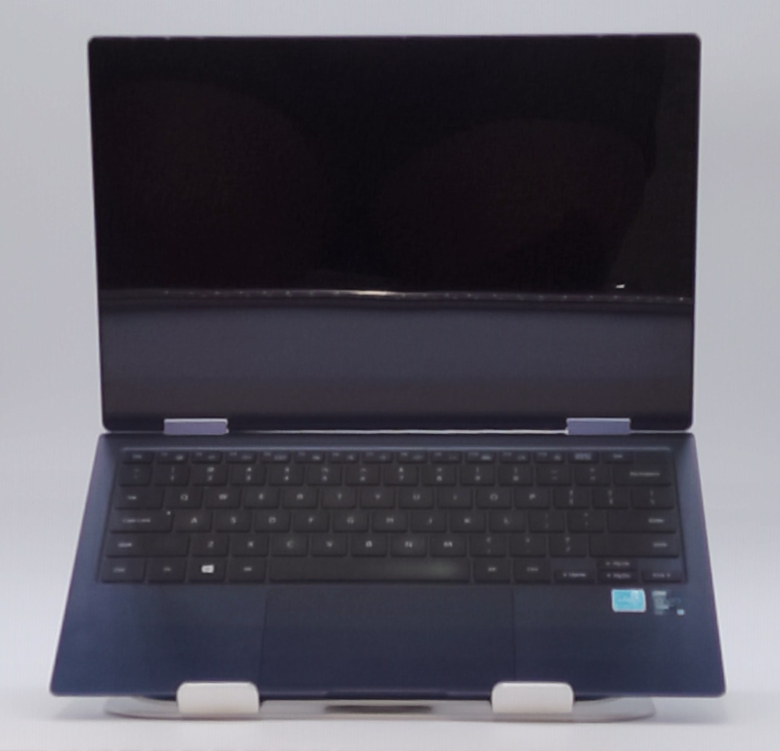 Samsung Galaxy Book Pro 13.3″ FHD Intel Core i7-1165G7 16GB 512GB NVMe USED NOAC