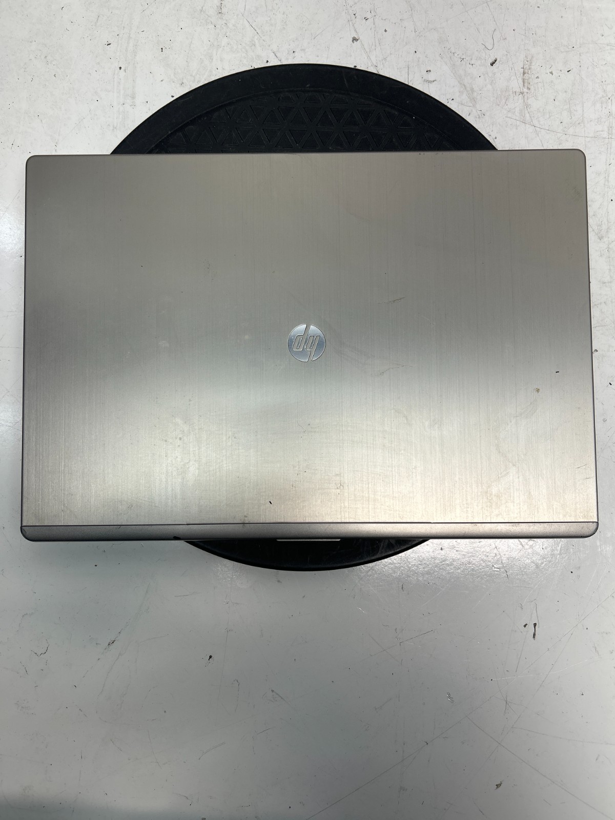 HP Folio 13-1029wm Intel i3-2367M 1.40GHz NO RAM NO HDD NO BAT – FOR PARTS