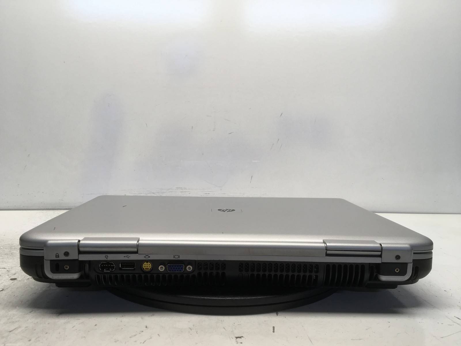 HP Pavilion ZD8000 Intel Pentium 4 No RAM NO HDD No Batt