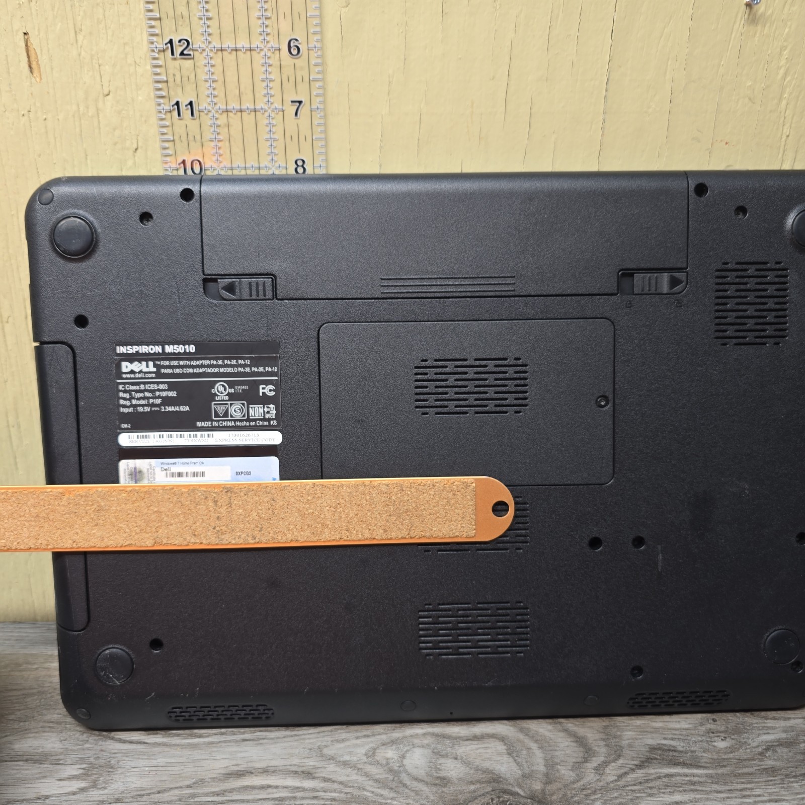 Dell Inspiron M5010 Laptop 8GB RAM No HDD 7 Beeps Parts Repair No Charger
