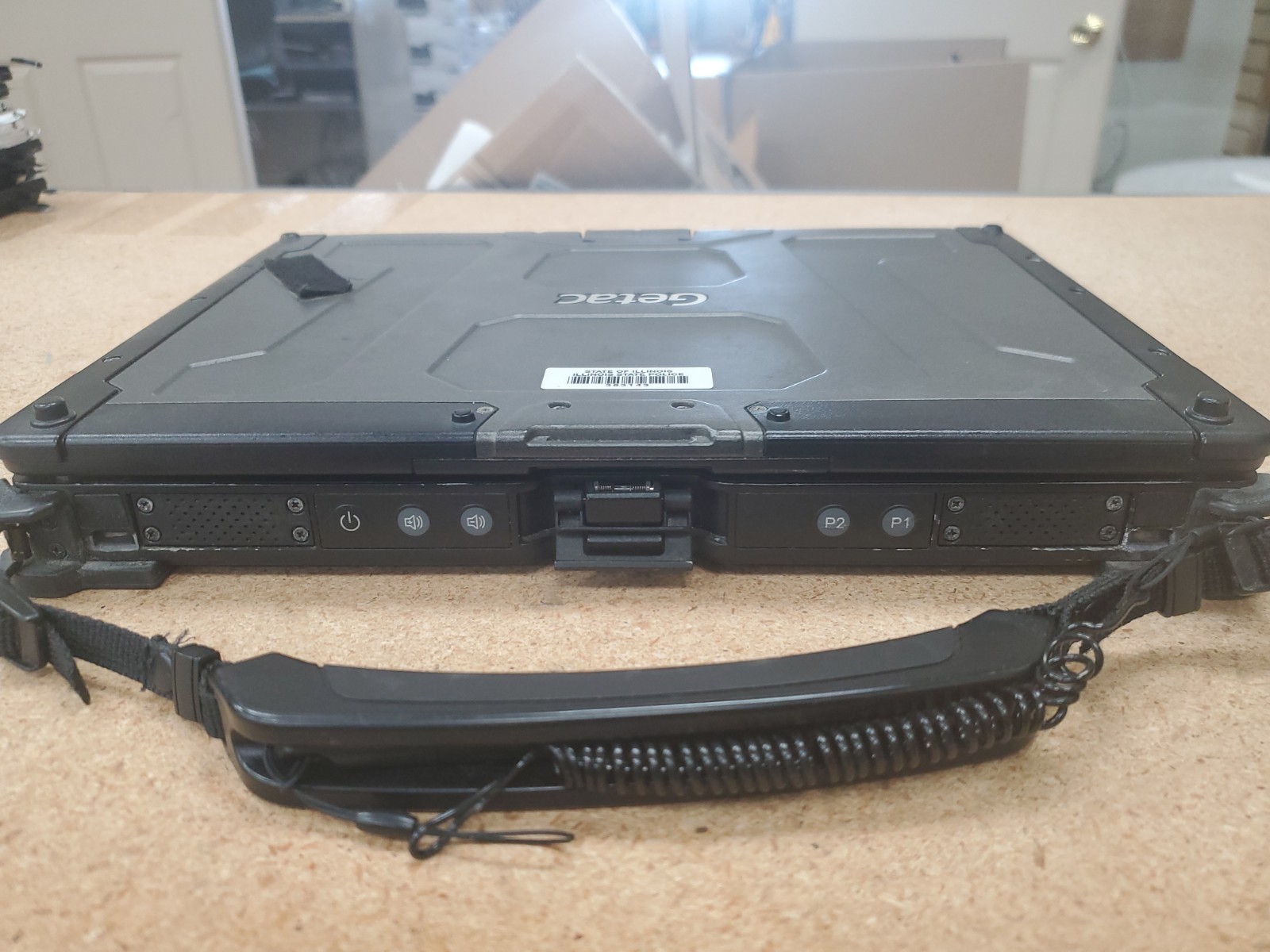 GETAC V110 Laptop Tablet Touch Screen i5-4300U 1.90GHz 8gB No HDD 8379hrs