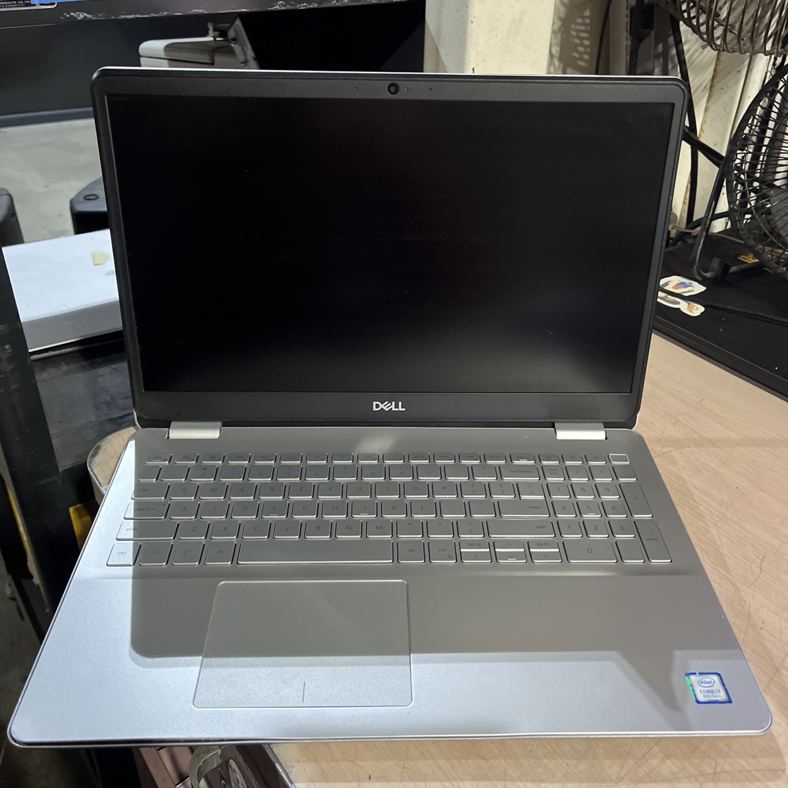 DELL INSPIRON 5584 INTEL CORE I7-8565U 16GB RAM NO HD