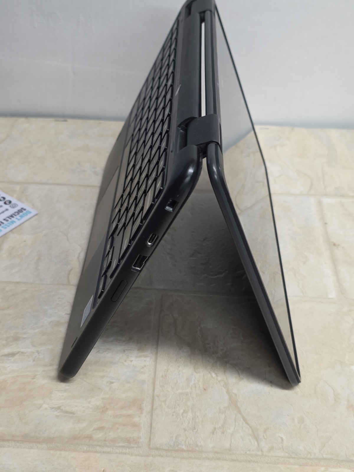 Dell Chromebook 3100 2-in-1 11.6″ Touchscreen Laptop 4GB/ 32GB WiFi