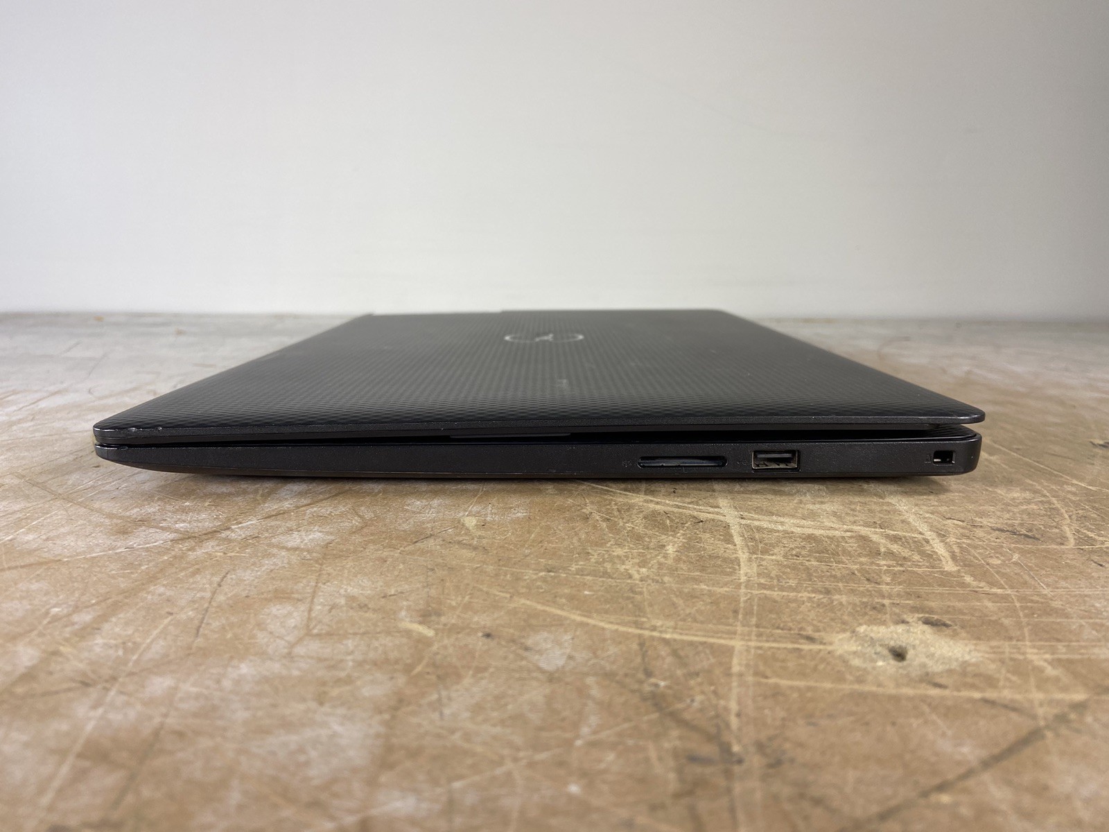 DELL INSPIRON 3593 i3-1005G1 @ 1.20GHz, 16GB RAM, NO HDD/OS – (FOR PARTS)