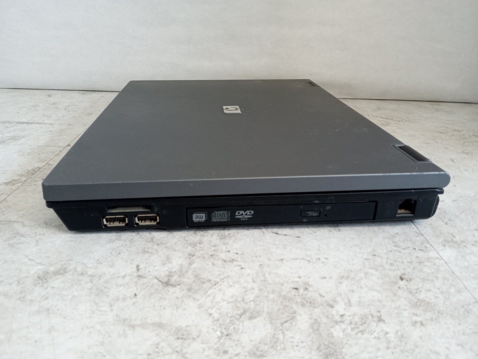 HP Compaq 6715b 15.4″ Laptop AMD Turion X2 2GB RAM 250GB HDD Windows XP -RR