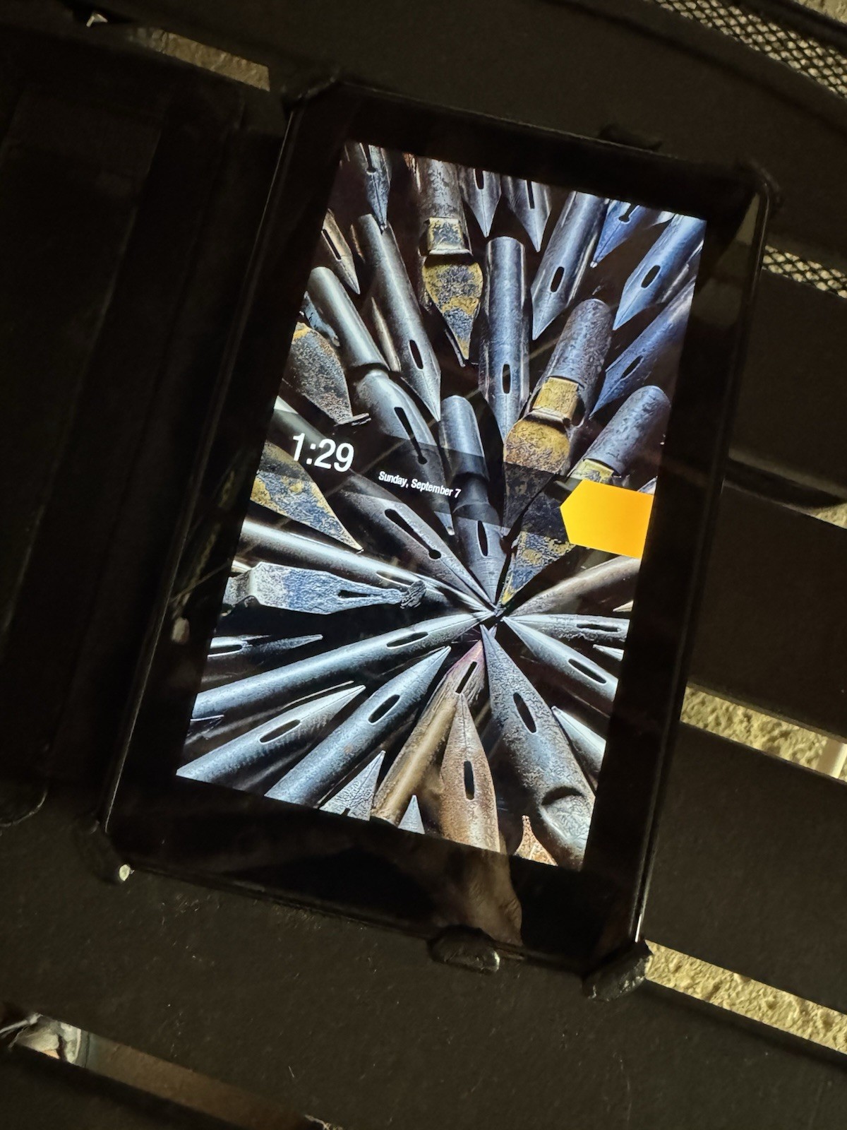 Kindle Fire Tablet 7” vibrant color display and hard case