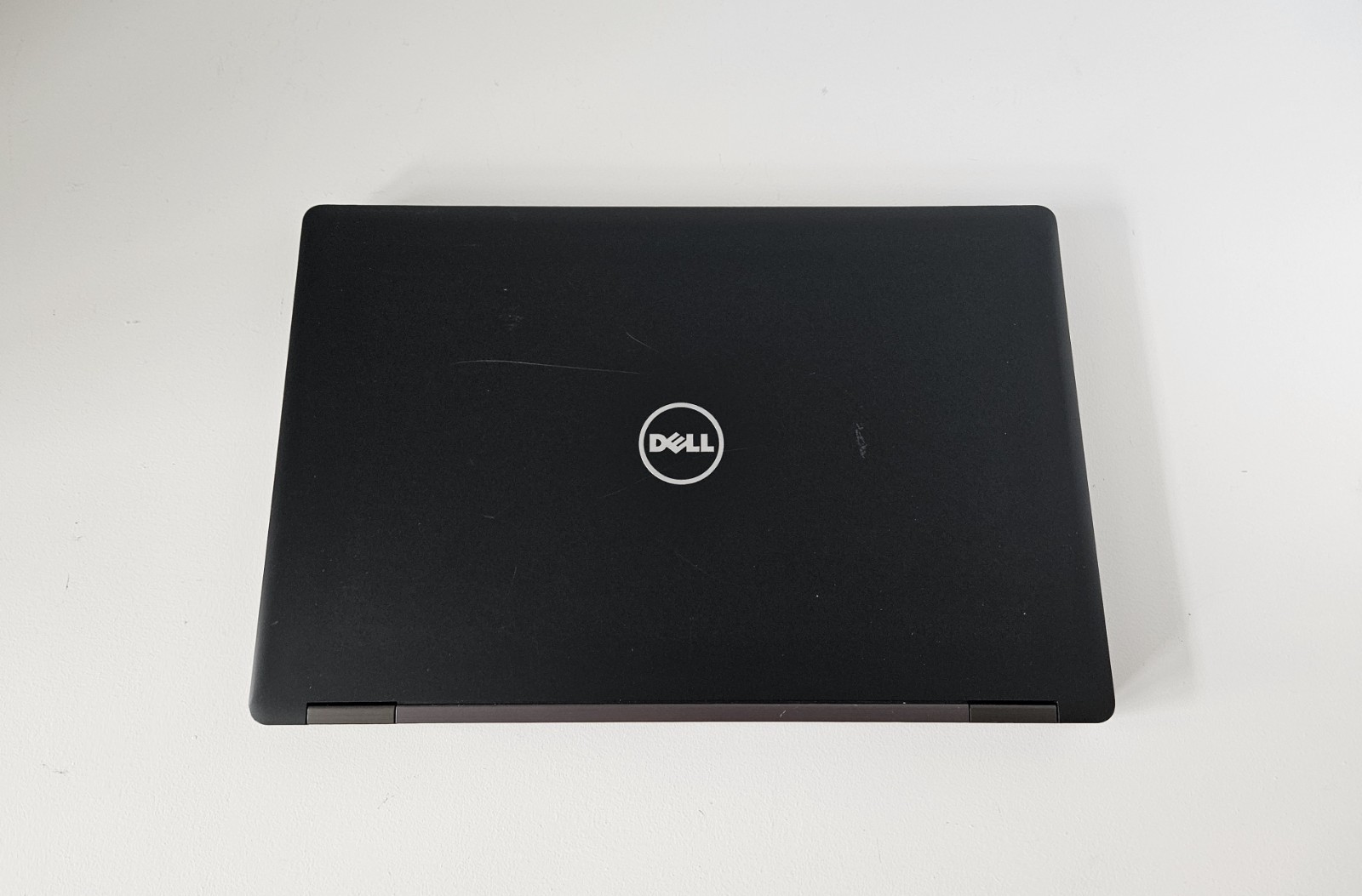 Dell Precision 3520 Core i5-7440HQ 2.8GHz 15.6″ 256GB NVMe 8GB RAM Win 11 Pro