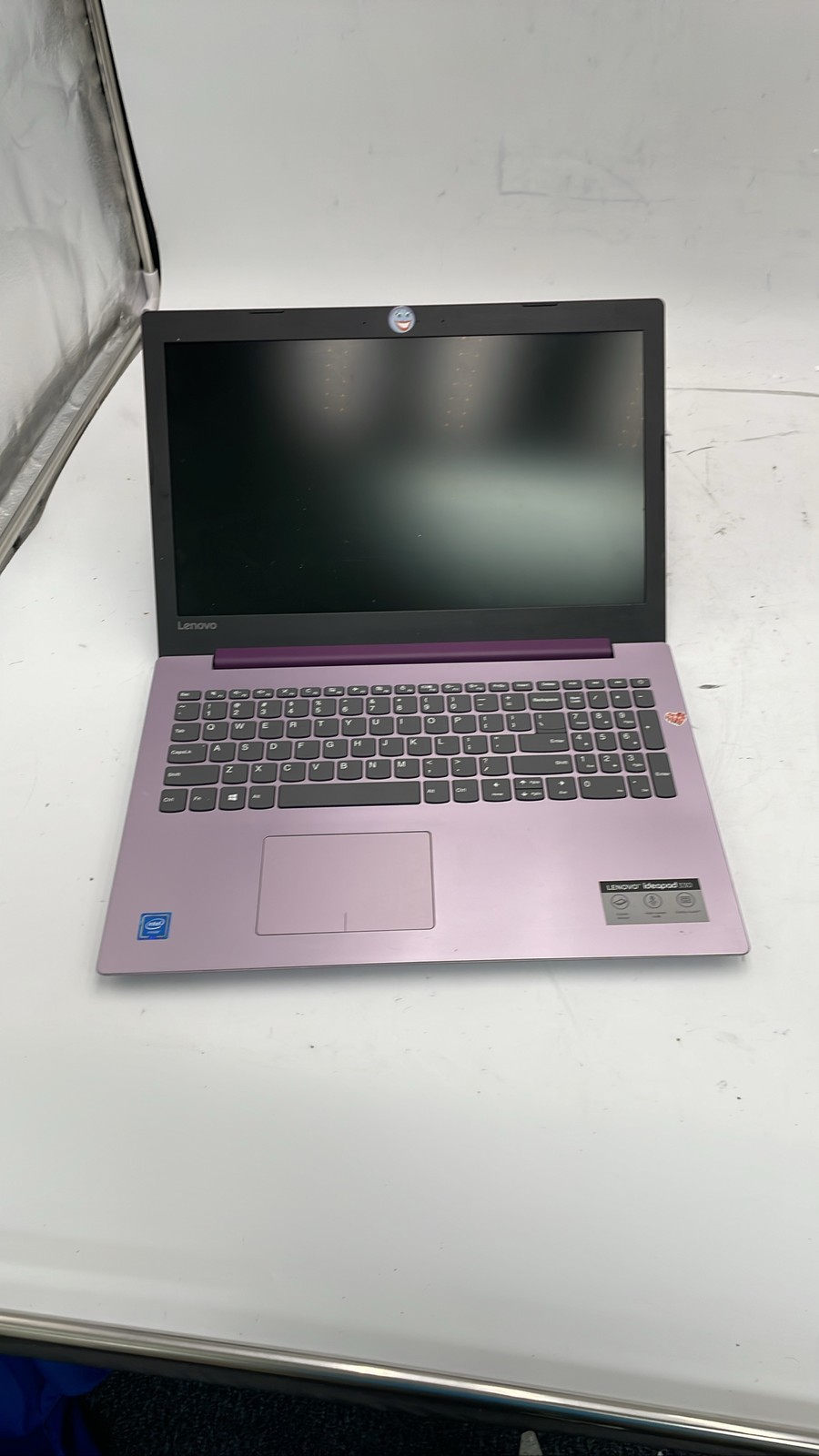 Lenovo IdeaPad 330-15IGM 81D1 SN PF18Q10P 15.6″ Laptop No HDD