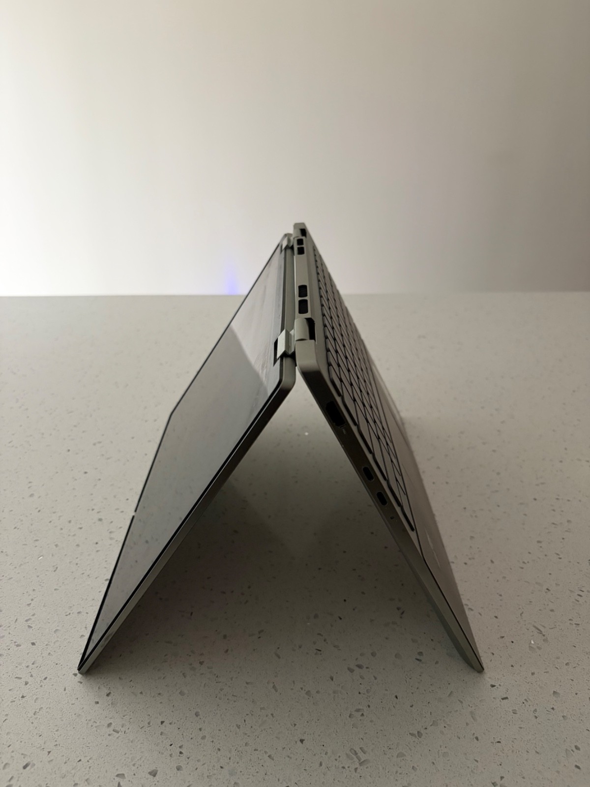 Dell Inspiron 5000 14” (256GB SSD Intel Core i3-1115G4 4.1GHz 8GB) 2-in-1…