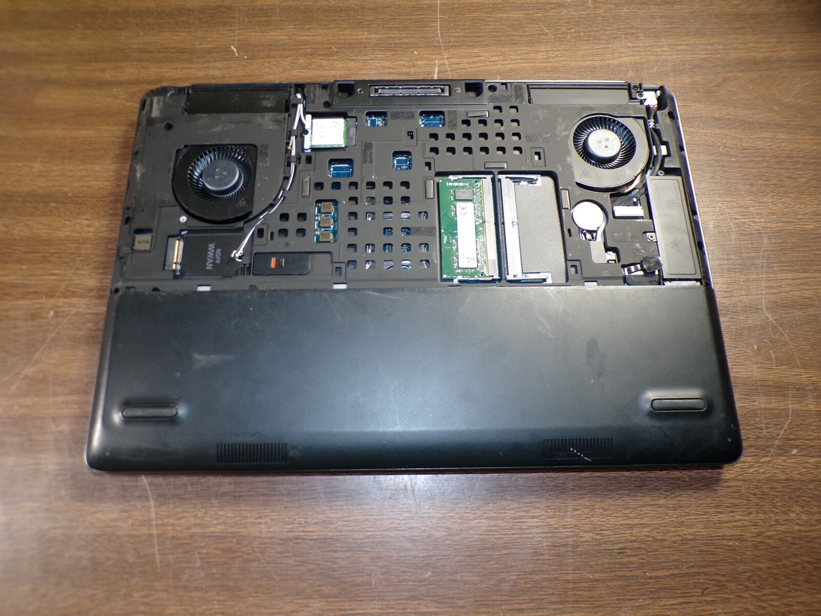 DELL PRECISION 7520 INTEL CORE i7 8GB RAM **BIOS L0CKED