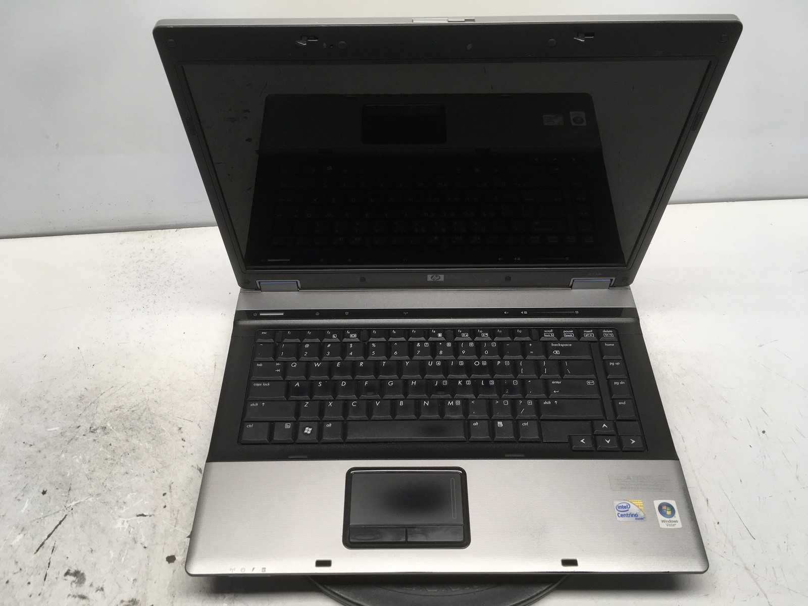 HP Compaq 6730B Intel Core 2 Duo P8400 2.26GHz 2 GB NO HDD No Batt BIOS Locked