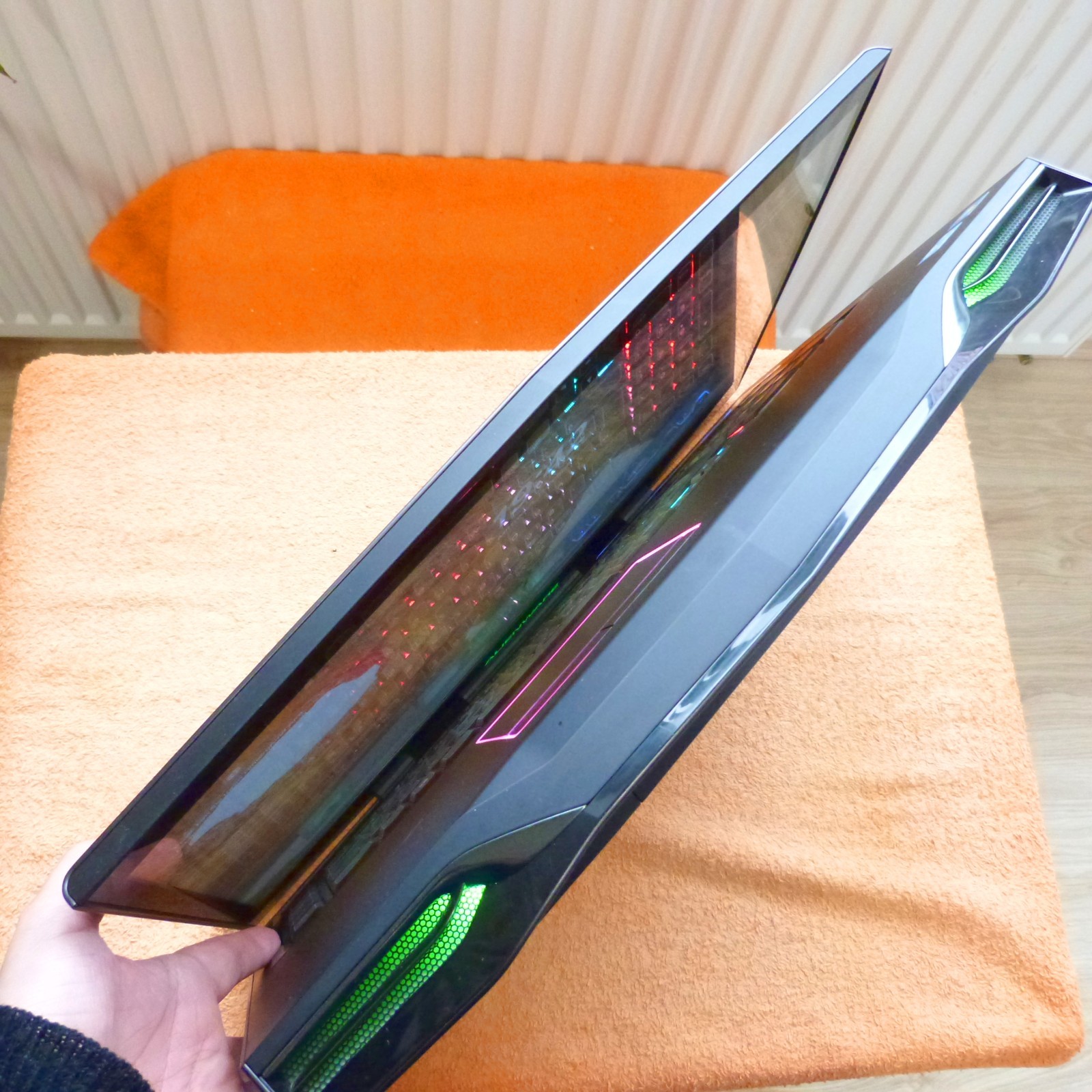 Alienware M18x R2 HIGH END FULLHD I 2TB SSD Windows 11 l 16GB RAM NEW l Core i7