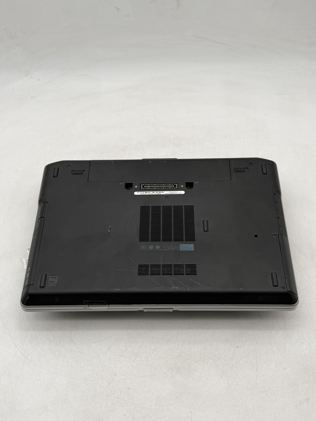 Dell Latitude E6430 (i5-3320M) 13.9in 4GB 320GB – NO OS| Please Read*