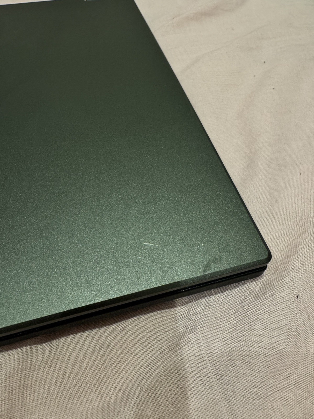 ASUS Tuf Gaming A14 – 1TB SSD – 32GB RAM – GeForce RTX 4050