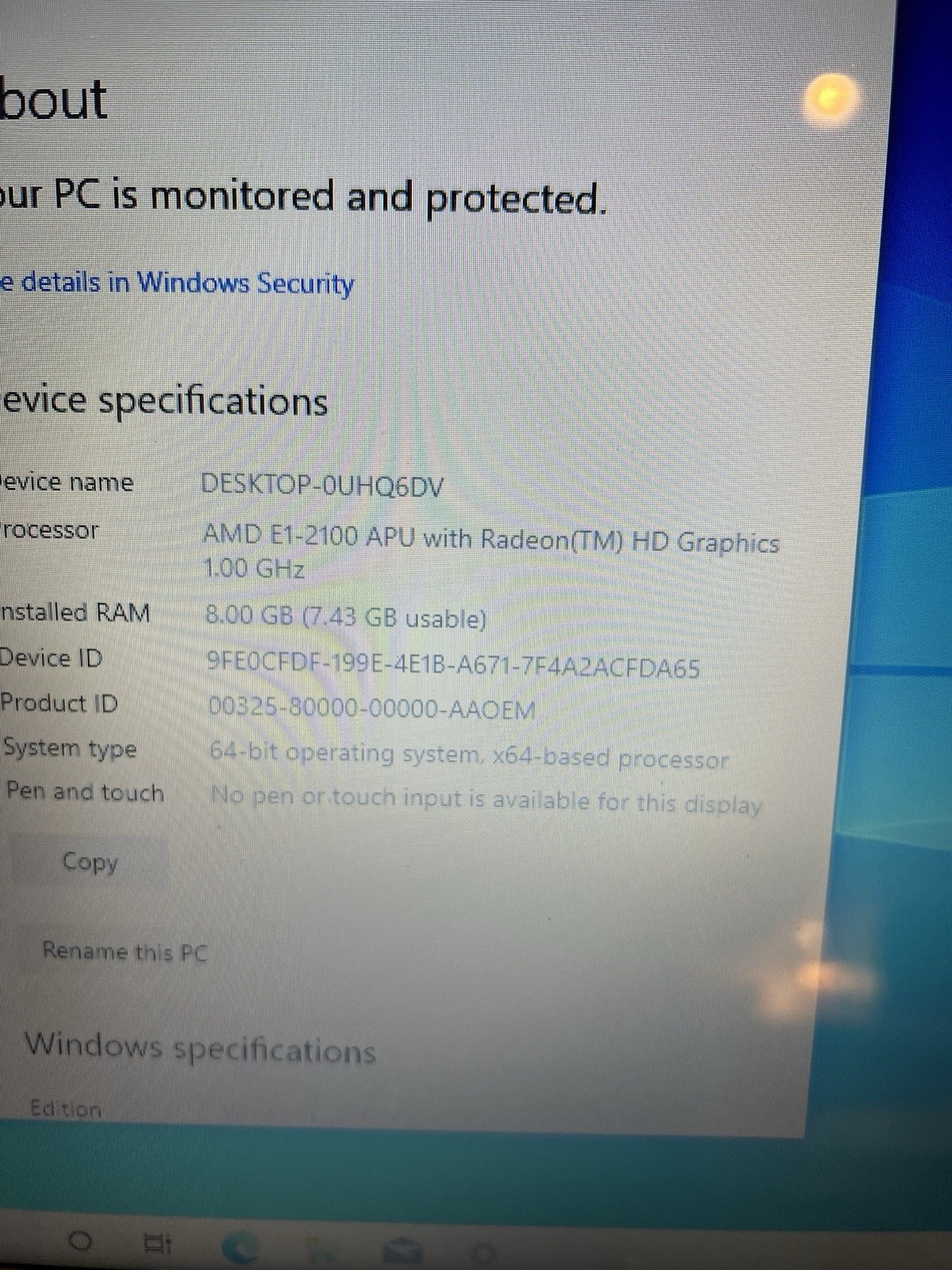 Toshiba Satellite C55D-B5308 AMD E1-2100 APU 8 Gig Ram 500 Gig Storage