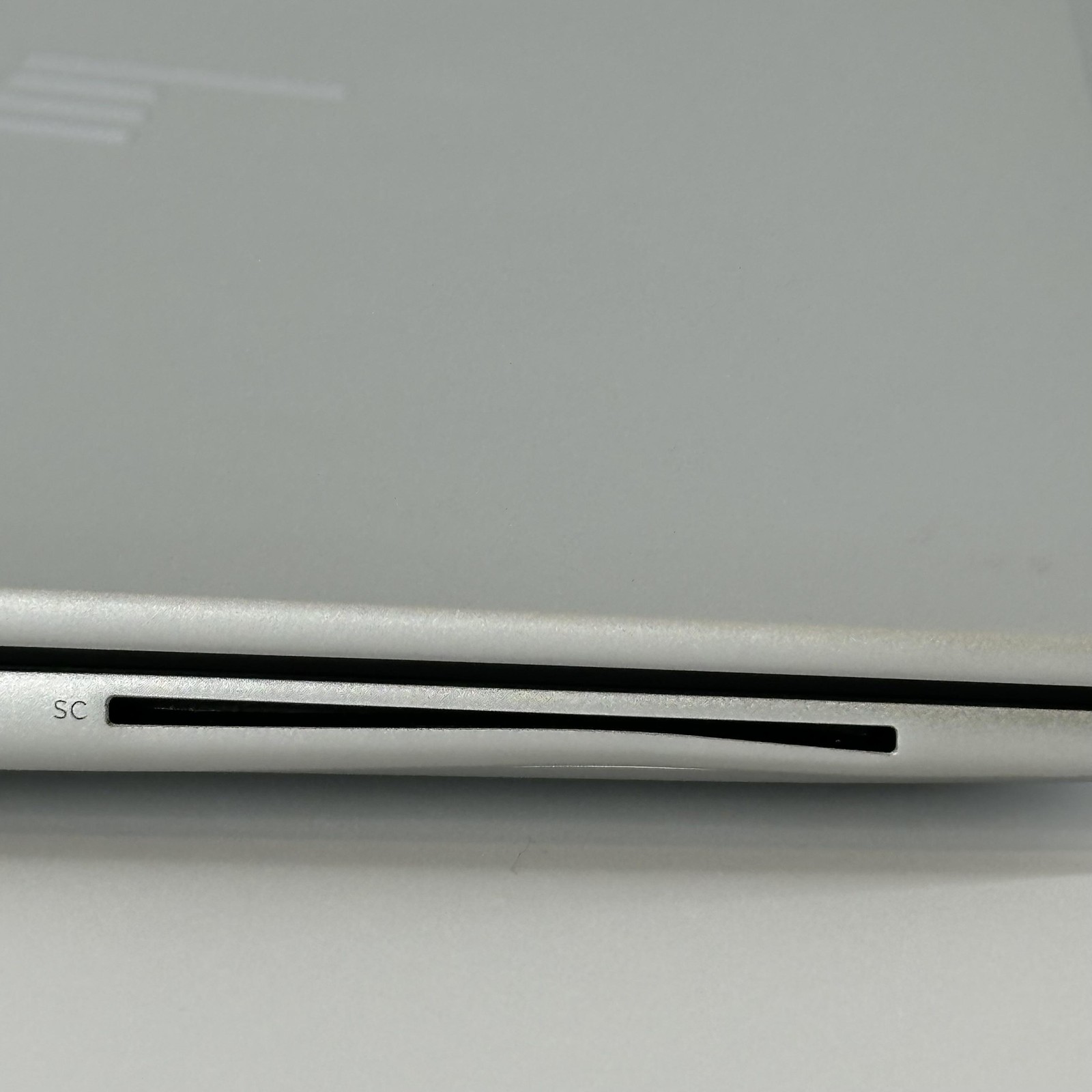 HP Elitebook 840 G9 14 Silver FHD 1.6 GHz i5-1245U 16GB 512GB SSD BENT FRAME