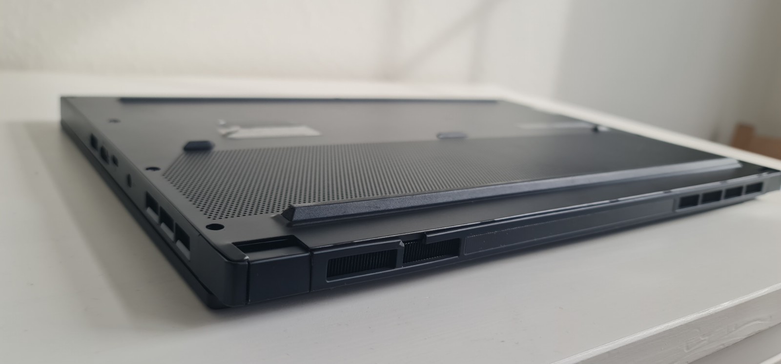 MSI GS66 Stealth (12UGS-039) 15.6” RTX 3070 Ti – 32GB RAM – 360Hz