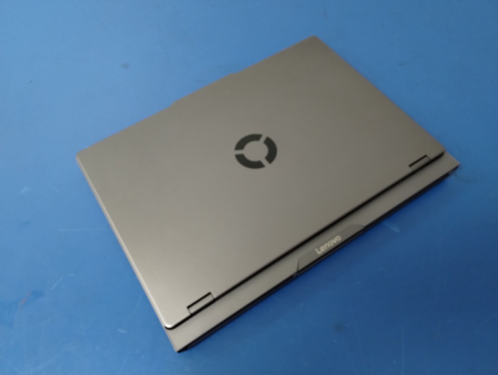 Lenovo Legion 5 16IAX10, Intel Core Ultra 9 275HX, 2.70 GHz 32 GB RAM, 1 TB NVMe
