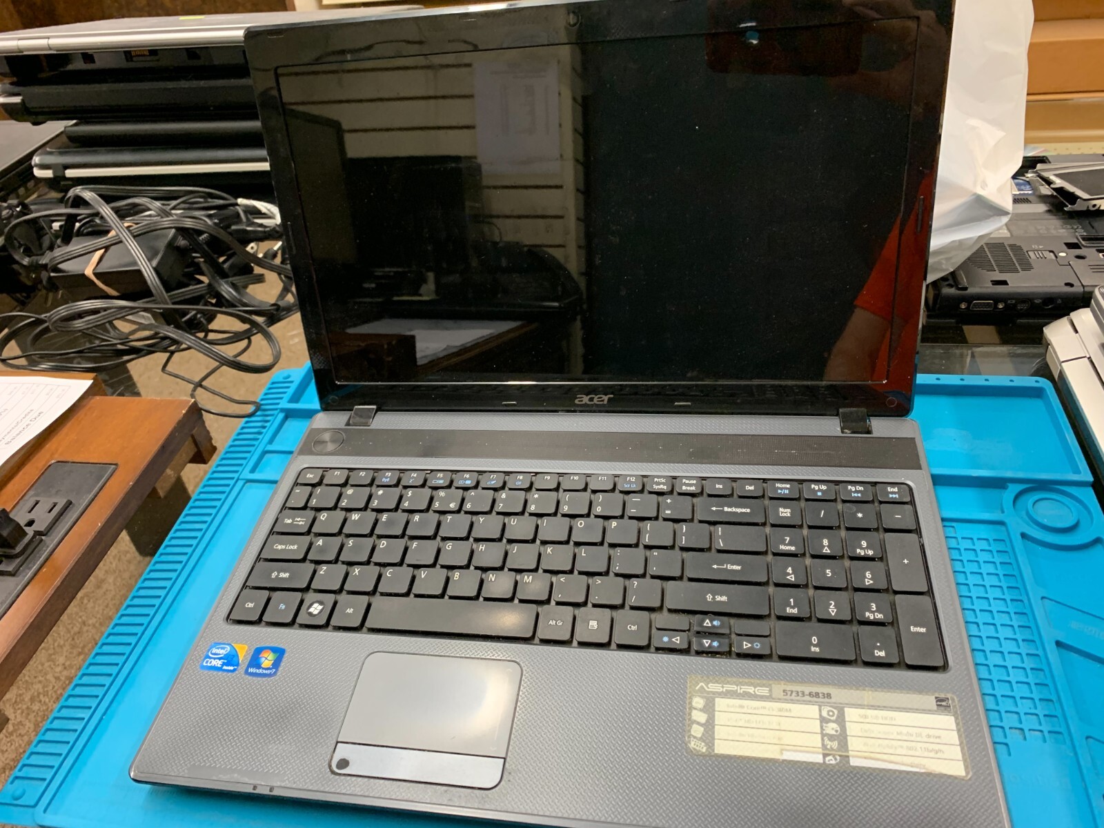 Acer Aspire AS5733Z-4851 15.6in. (500GB, Intel Pentium Dual Core, 2GHz, 4GB)…