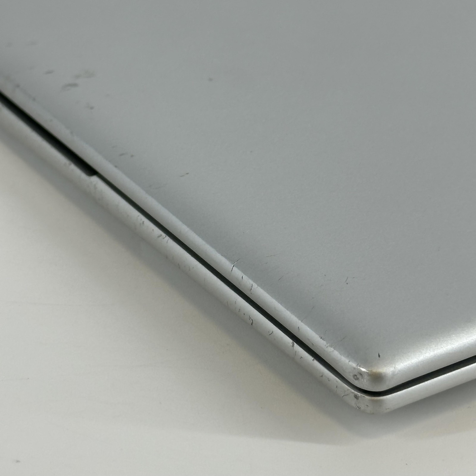 HP Envy x360 15.6 Silver FHD TOUCH 1.3 GHz i5-1235U 8GB RAM 256GB SSD Good
