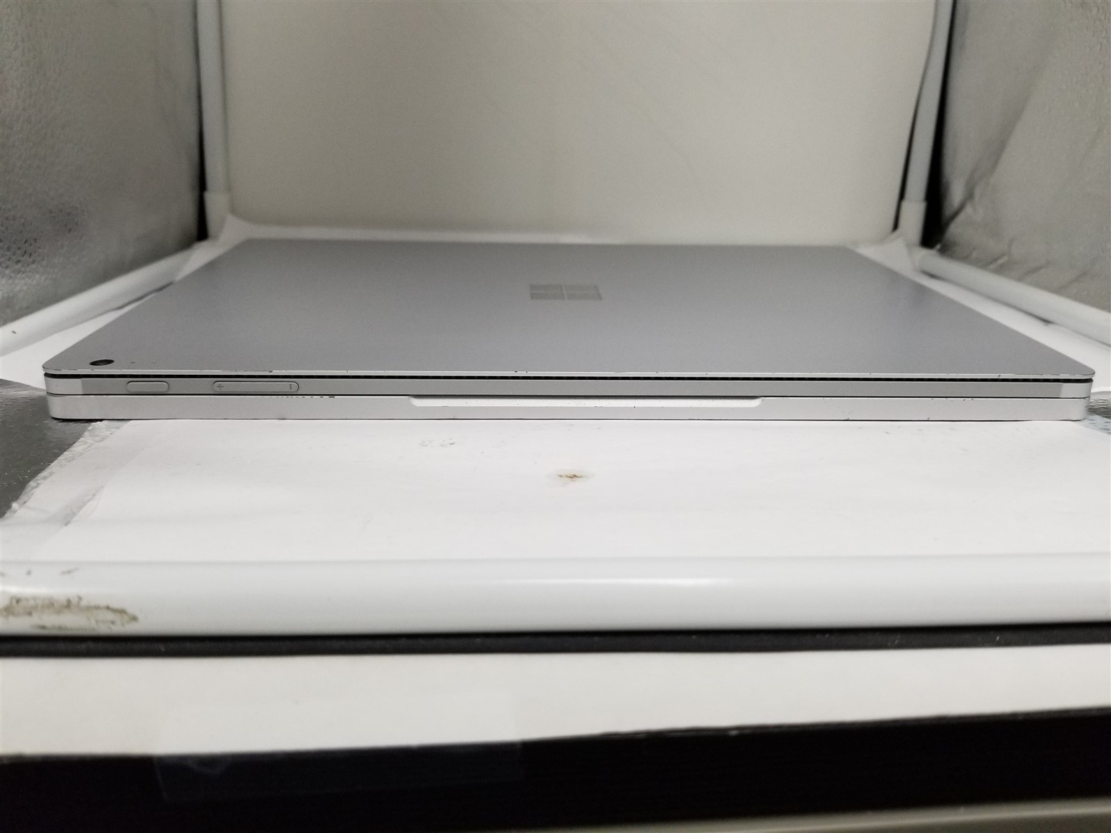 Microsoft Surface Book 2 Core i7 13.5″ 16GB/512GB Silver Reduced Price VW6300