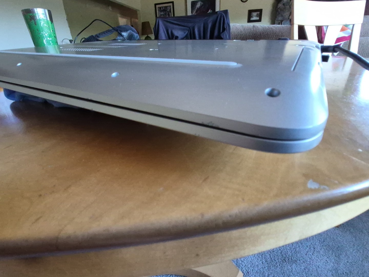 HP Pavilion 17-G121WM AMD A10-8700P 1.80GHz