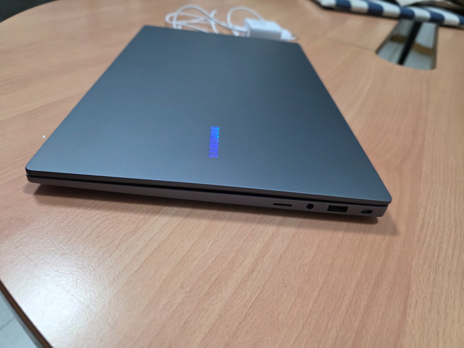 Samsung Galaxy Book 4