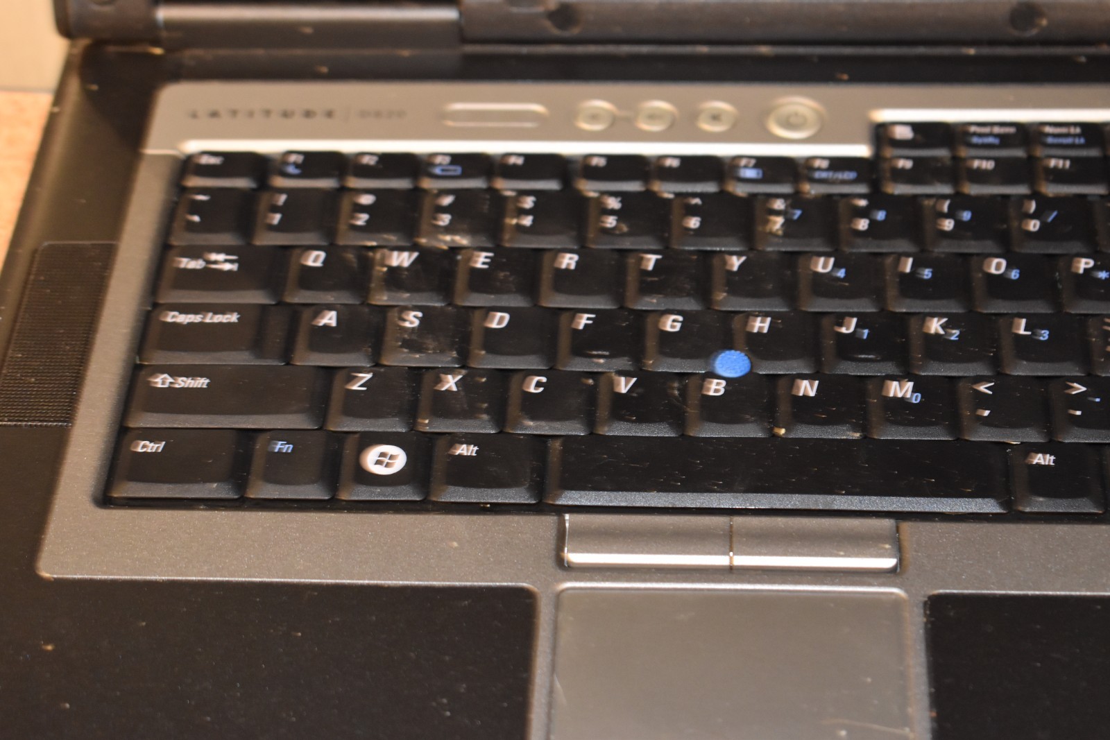 Dell Latitude D820 Core Duo T7600 3GB Windows XP Pro 32-bit 64GB SSD Serial Port